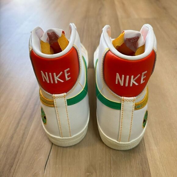 Nike Blazer Mid 77 Raygun Sneaker Men’s Size 9.5 White Green Yellow main image 7